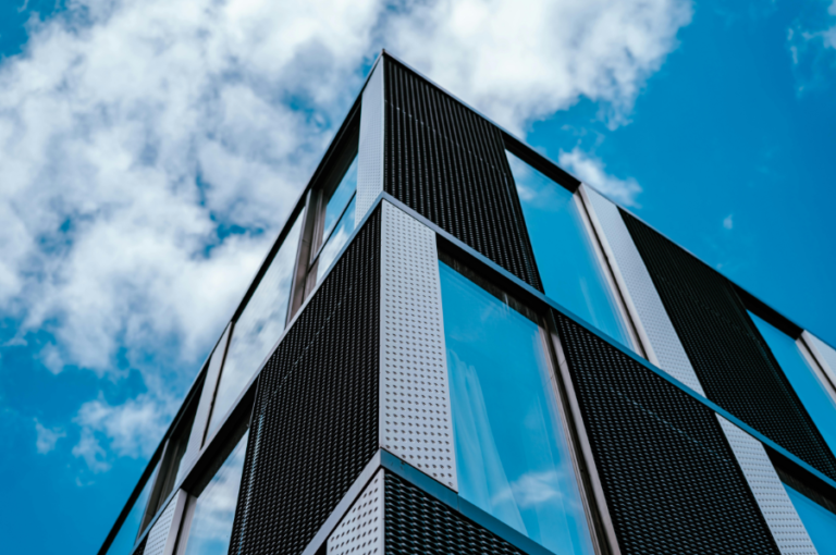 Park Security Systems | Every Commercial Property Has Pressure Points. The Best Security Systems Recognize Them. | commercial 2 featured img 1